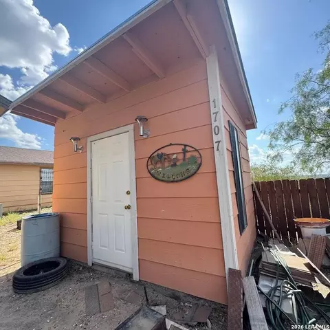 Other - 1707 Rainbow Rd, Eagle Pass, TX 78852 photo 5 of 18