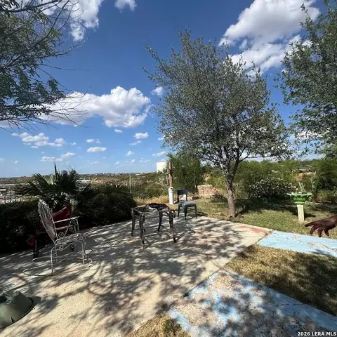 Exterior - 1707 Rainbow Rd, Eagle Pass, TX 78852 photo 4 of 5