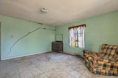 Bedroom - 1850 Eidson Rd, Eagle Pass, TX 78852 photo 2 of 8