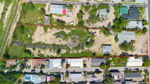 View/Area - 1850 Eidson Rd, Eagle Pass, TX 78852 photo 7 of 11