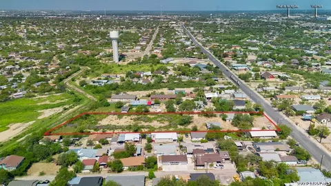 View/Area - 1850 Eidson Rd, Eagle Pass, TX 78852 photo 8 of 11