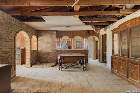 Entry Way - 1850 Eidson Rd, Eagle Pass, TX 78852 photo 1 of 1