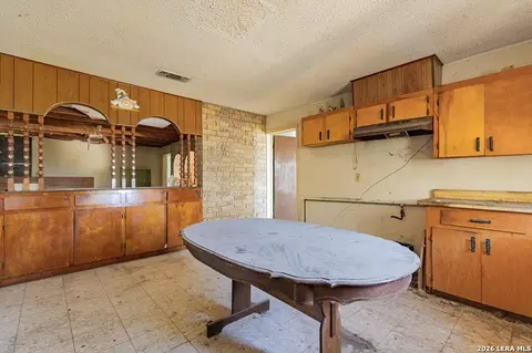 Kitchen - 1850 Eidson Rd, Eagle Pass, TX 78852 photo 2 of 2