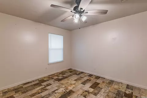 Bedroom - 2139 Ricks Dr, Eagle Pass, TX 78852 photo 6 of 9