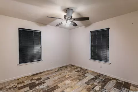 Bedroom - 2139 Ricks Dr, Eagle Pass, TX 78852 photo 8 of 9