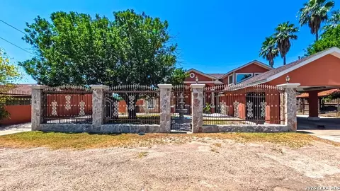 3809 Deer Run Blvd, Eagle Pass, TX 78852