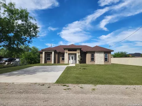 69 Windmill Dr #N/A, Eagle Pass, TX 78852