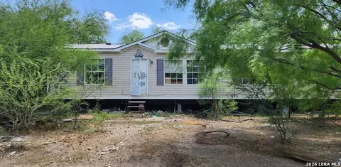 1542 Moses Rd, Quemado, TX 78877