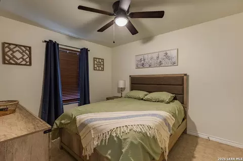 391 Riverside Dr UNIT 4, Eagle Pass, TX 78852 photo 18