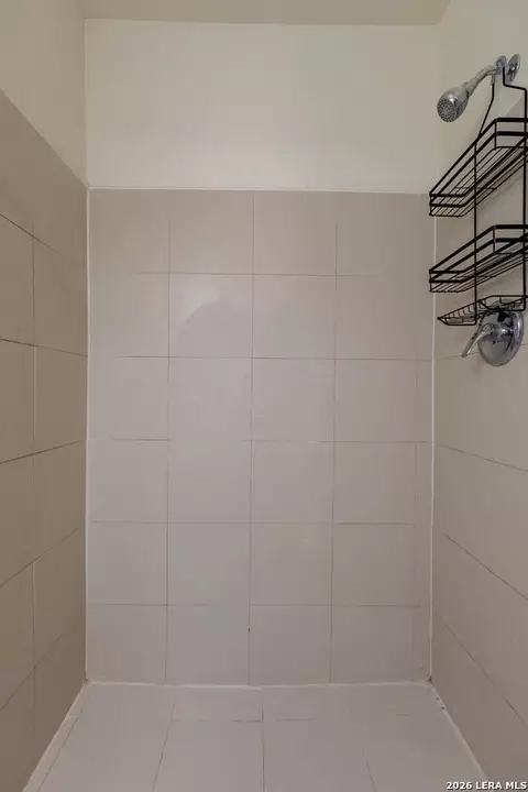 391 Riverside Dr UNIT 4, Eagle Pass, TX 78852 photo 21
