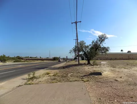 2028 Del Rio Blvd, Eagle Pass, TX 78852