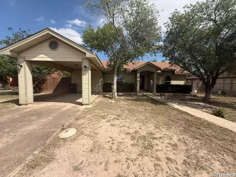 80 Mari Dr, Eagle Pass, TX 78852