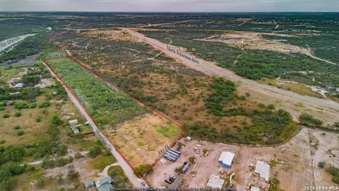658 Riverside Dr, Eagle Pass, TX 78852 photo 7