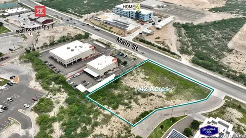 3347 E Main St, Eagle Pass, TX 78852 photo 4
