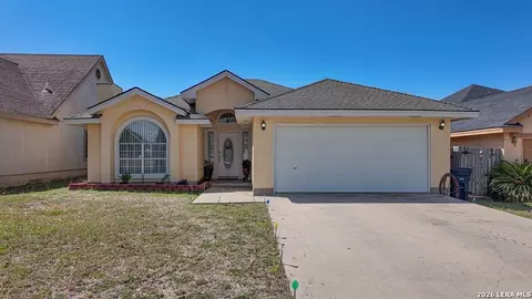 2268 Montana St, Eagle Pass, TX 78852