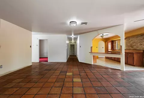 Living - 1815 Willams St, Eagle Pass, TX 78852 photo 4 of 8