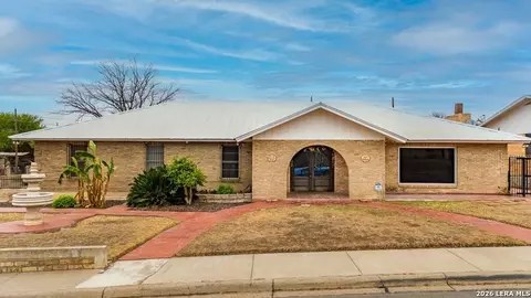 1815 Willams St, Eagle Pass, TX 78852
