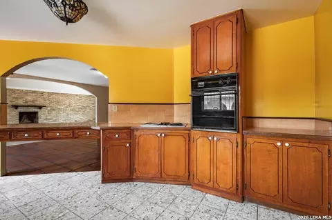 Kitchen - 1815 Willams St, Eagle Pass, TX 78852 photo 3 of 4