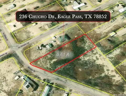 236 Chucho Dr, Eagle Pass, TX 78852 photo 2