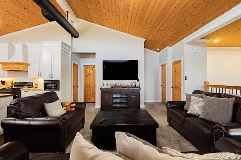 Living - 7328 Fm 1021, Eagle Pass, TX 78852 photo 1 of 4