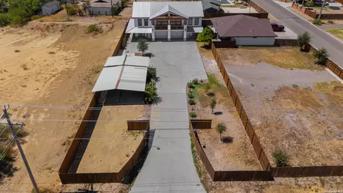 View/Area - 7328 Fm 1021, Eagle Pass, TX 78852 photo 8 of 13