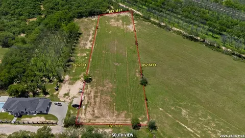 229 Dean Cary Ln, Eagle Pass, TX 78852