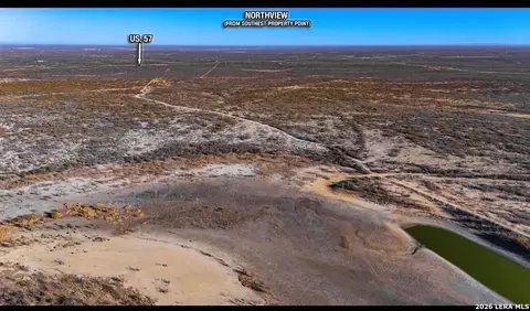 000 Anejo, Eagle Pass, TX 78852 photo 2
