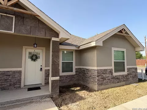 Exterior - 3561 Steven Dr, Eagle Pass, TX 78852 photo 3 of 3