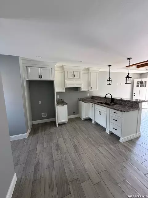 Kitchen - 3561 Steven Dr, Eagle Pass, TX 78852 photo 1 of 2