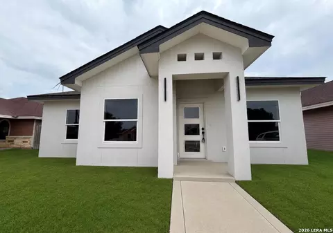 164 Richard Ln, Eagle Pass, TX 78852