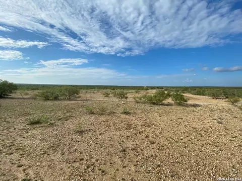 265 Rainbow, Eagle Pass, TX 78852