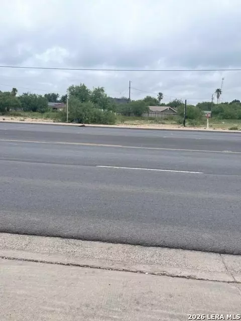 Undisclosed, Eagle Pass, TX 78852 photo 4
