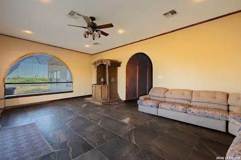 Living - 2476 N Anejo, Eagle Pass, TX 78852 photo 3 of 4