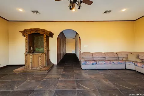 Living - 2476 N Anejo, Eagle Pass, TX 78852 photo 1 of 4