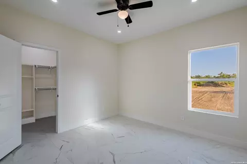 Bedroom - 42 Dub Dr, Eagle Pass, TX 78852 photo 3 of 4