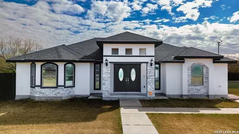 3960 Irma Morales Dr, Eagle Pass, TX 78852