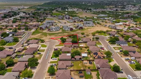 View/Area - 1796 Amanda Ln, Eagle Pass, TX 78852 photo 5 of 8