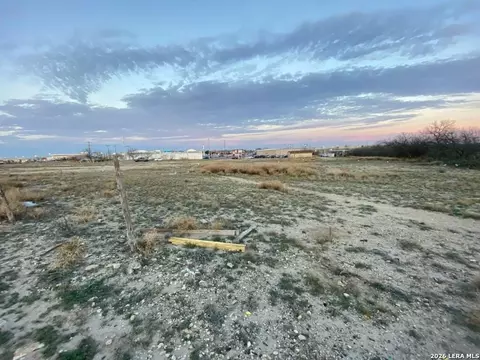 1133 Eidson Rd #0, Eagle Pass, TX 78852 photo 4