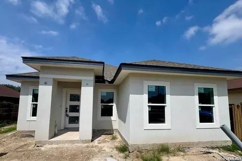 183 Richard Ln, Eagle Pass, TX 78852