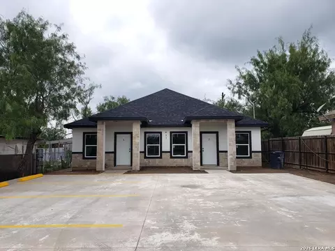 937 Ave C #N/A, Eagle Pass, TX 78852