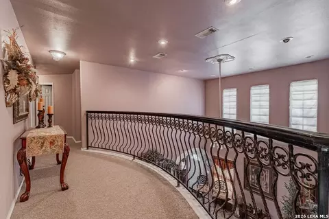 Entry Way - 1612 Rio Vista Dr, Eagle Pass, TX 78852 photo 6 of 10