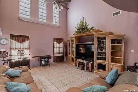 Living - 1612 Rio Vista Dr, Eagle Pass, TX 78852 photo 1 of 1