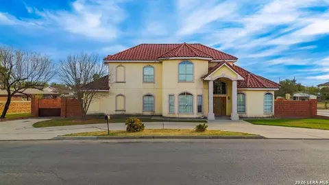 2201 Zacatecas Dr, Eagle Pass, TX 78852