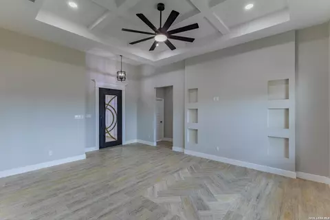 Living - 183 Pleasant Dr, Eagle Pass, TX 78852 photo 1 of 4