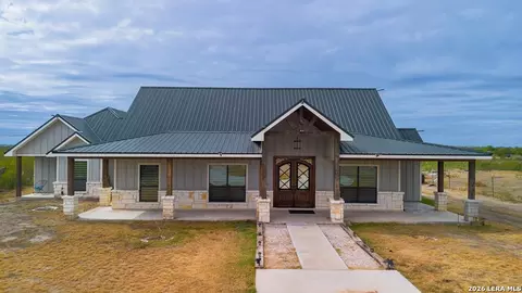 2594 Fm 2030, Eagle Pass, TX 78852