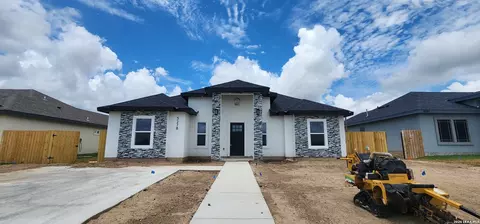 3278 Ethel Dr #N/A, Eagle Pass, TX 78852