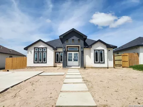 3210 Ethel Dr #N/A, Eagle Pass, TX 78852