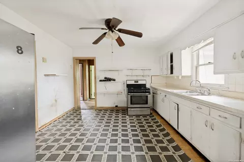 Kitchen - 204 3rd St, Converse, TX 78109 photo 2 of 2
