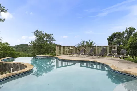 1040 County Road 2720, Mico, TX 78056