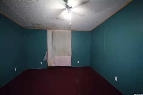 517 Corley Dr, Devine, TX 78016 photo 27